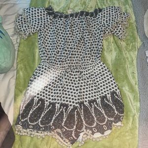 CUTE OFF THE SHOULDER ROMPER